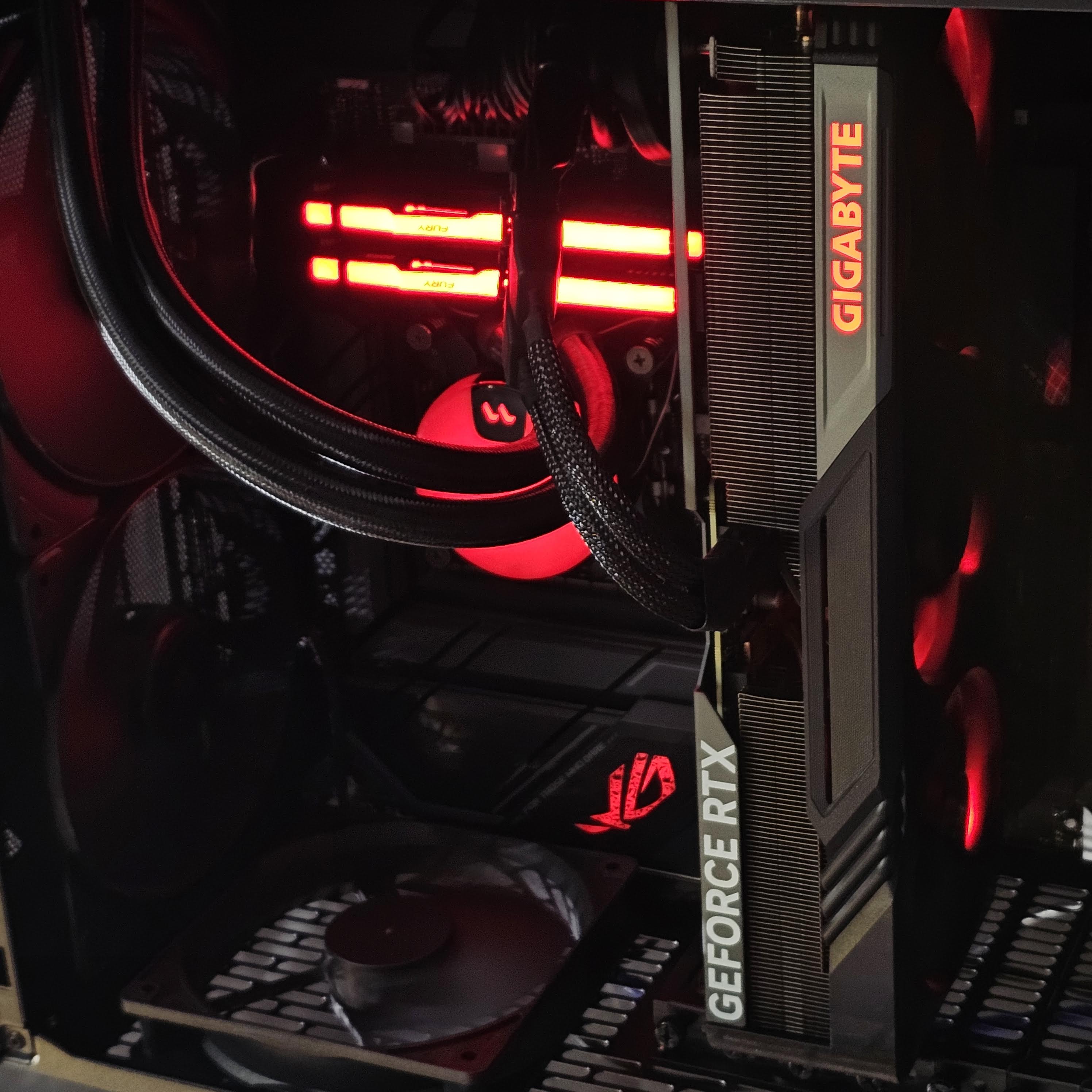 LCC Design Gaming PC Fractal North (Ryzen 7 9850X3D + RTX 5080) – Lakes ...