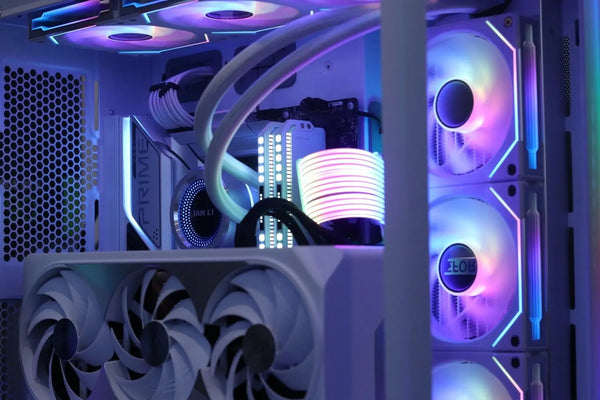 RIC 的 40 系列游戏装备 (i7 13700KF + RTX 4080) - Lakes Custom – Lakes Custom ...